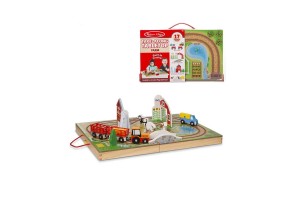 Дървен комплект в куфарче - Ферма Melissa and Doug