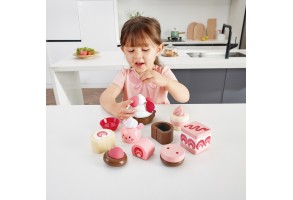 Детски дървен комплект, Hape, Ягодов десерт, 7 части - 4