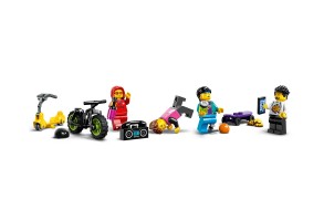 LEGO City 60364 - Скейтпарк на улицата - 5