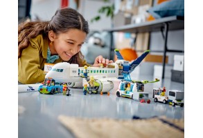 LEGO City 60367 - Пътнически самолет - 6
