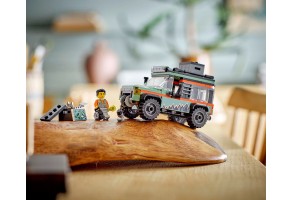 LEGO® City 60447 - Oфроуд 4x4 планински камион - 9