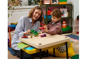 LEGO Disney Junior Marvel 11211 - Локи срещу Железния човек - 6