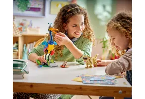 LEGO® Disney™ Pixar 43290 - Кевин и Дъг - 7