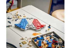 LEGO® Editions 43013 - Килиан Мбапе - футболни акценти - 10