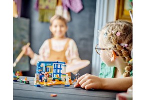 LEGO Friends 41739 - Стаята на Лиан - 8