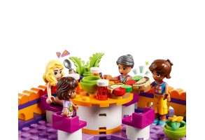 LEGO Friends 41747 - Обществена кухня Хартлейк Сити - 6