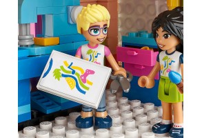 LEGO Friends 41748 - Обществен център Хартлейк Сити - 5