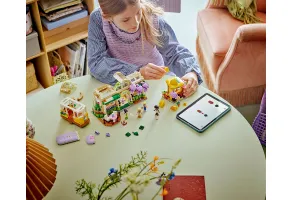 LEGO® Friends 42671 - Градинско кафене и магазин за цветя - 4