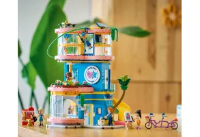 LEGO Friends 42689 - Къща на клуба на приятелите в Хартлейк сити - 6