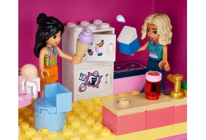 LEGO Friends 42697 - Творчески куфар с къща за кукли - 6