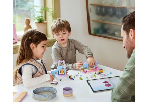 LEGO® Gabby’s Dollhouse 10796 - Котешката градина на Габи - 9