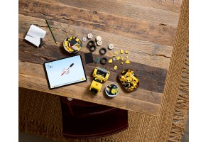 LEGO Icons 10338 - Бъмбълби - 4