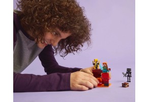 LEGO® Minecraft™ 21266 - Битка в пъклената лава - 6