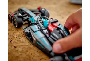 LEGO® Speed ​​Champions 77244 - Болид Mercedes-AMG F1® W15 - 12