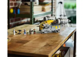 LEGO® Star Wars™ 75447 - The Razor Crest™ - 6