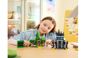 LEGO® Wicked 75689 -Изумруденият град и дворецът Киамо Ко - 10