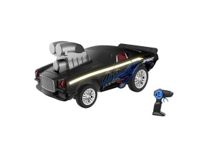 Спортна кола с LED светлини,звукови ефекти и дистанционно управление 1:16