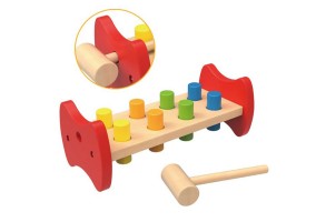 Tooky Toy, Малкият майстор - дървена игра с чукче