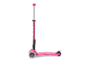 Тротинетка Micro Maxi Deluxe Foldable LED, Цвят Shocking Pink, снимка 6 - 19
