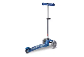 Тротинетка Micro Mini Deluxe Glitter LED, Цвят Galaxy Glitter LED Navy, снимка 3 - 9