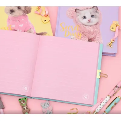 Studio Pets Детски дневник с катинарче, Помпон